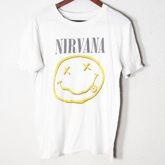 Nirvana Smiley Face Band Tee White Graphic L Grunge Graphics - Picture 1 of 5